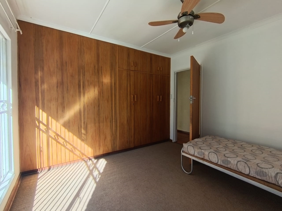 5 Bedroom Property for Sale in Universitas Ridge Free State